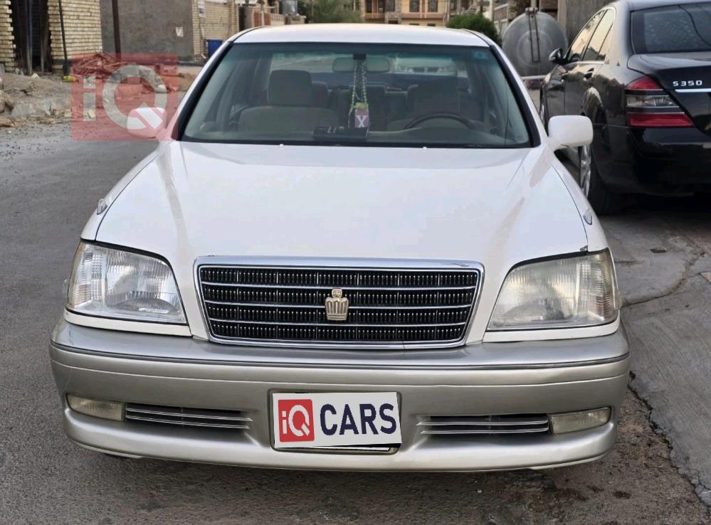 تويوتا كراون